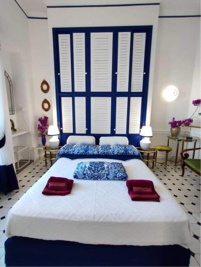 Marunnella * Praiano