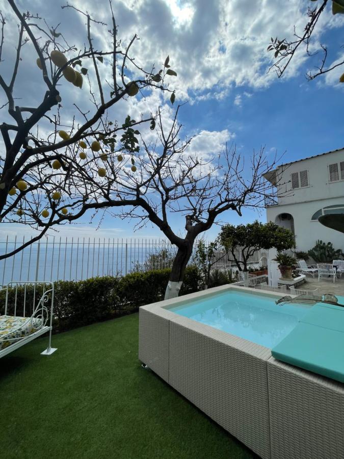Marunnella Villa